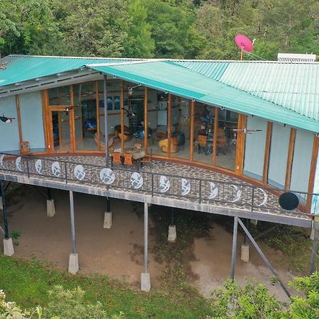 Moon Wonders Vacation House Monteverde Extérieur photo